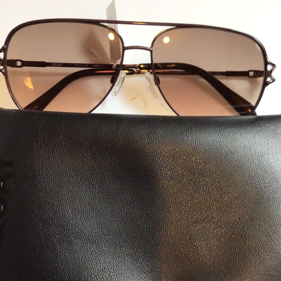New! Quay hi key twist maroon sunglasses - Picture 1 of 6